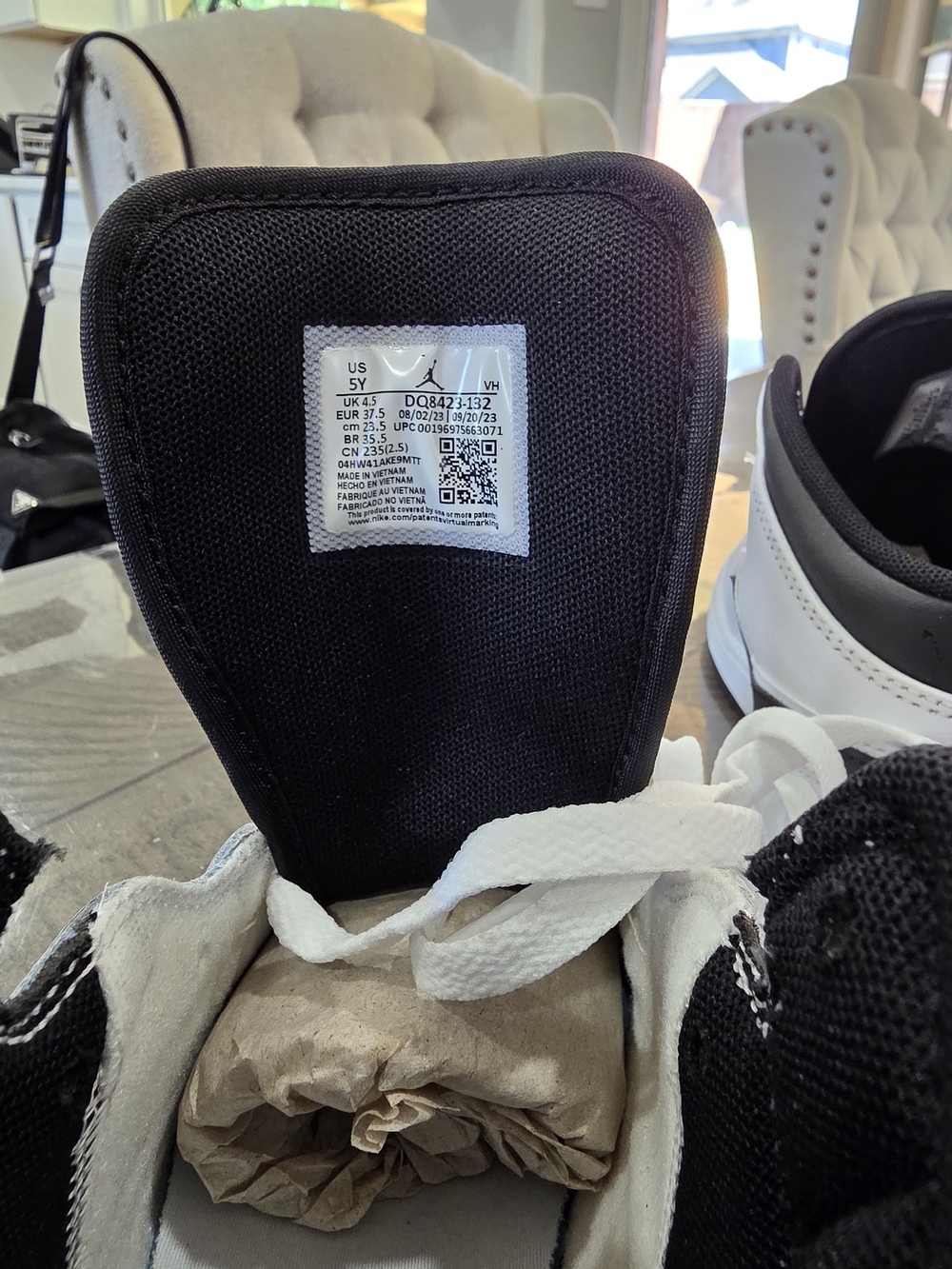 Air Jordan 1 Mid (GS)